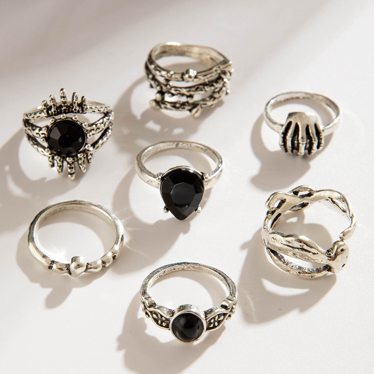 Wholesale Dark punk eye diamond ring seven-piece set